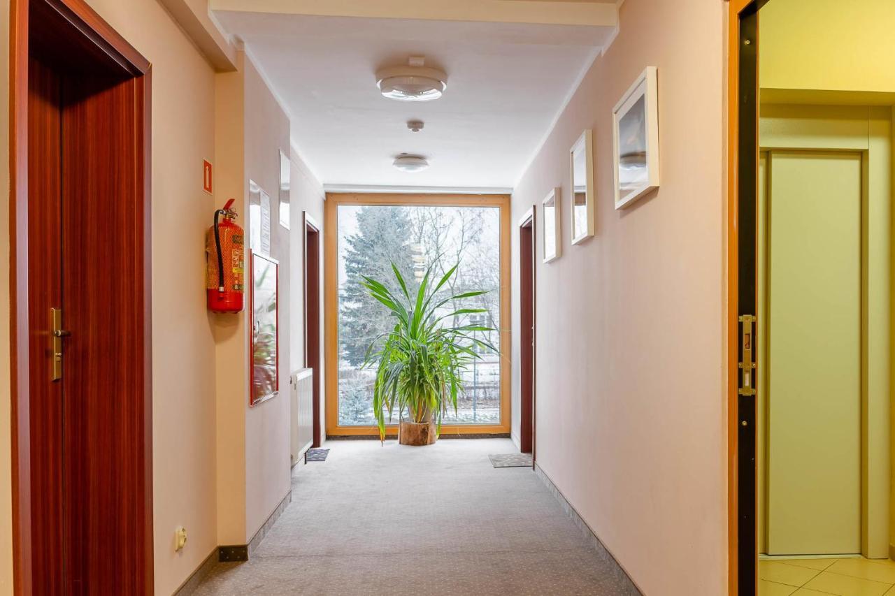 Hotel Przystan Warmia 奥尔什丁 外观 照片